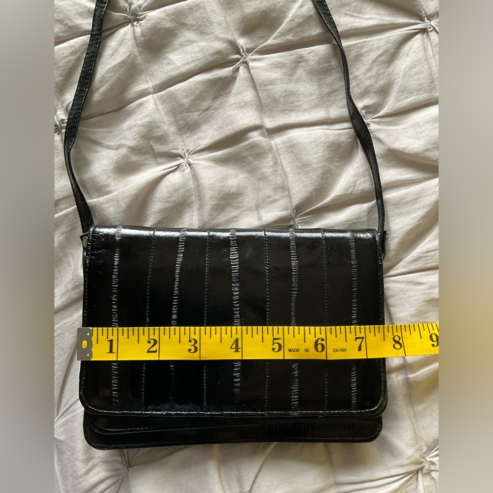 Vintage Lee sands eel skin shoulder bag